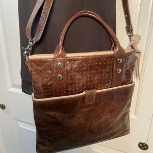 Badgley Mishka Brown leather 13x13